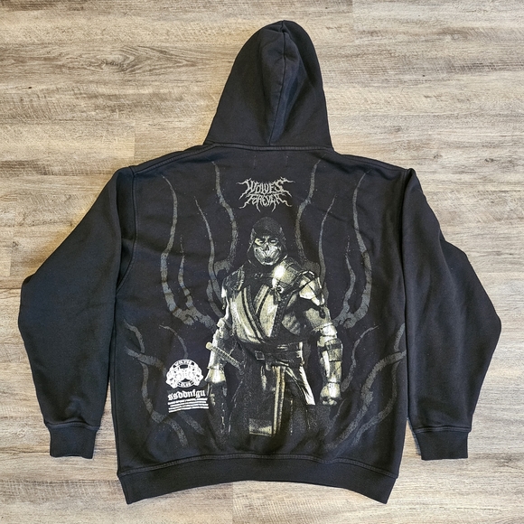 Darc Sport Scorpion "Pierce" Hoodie in Black - Picture 4 of 11